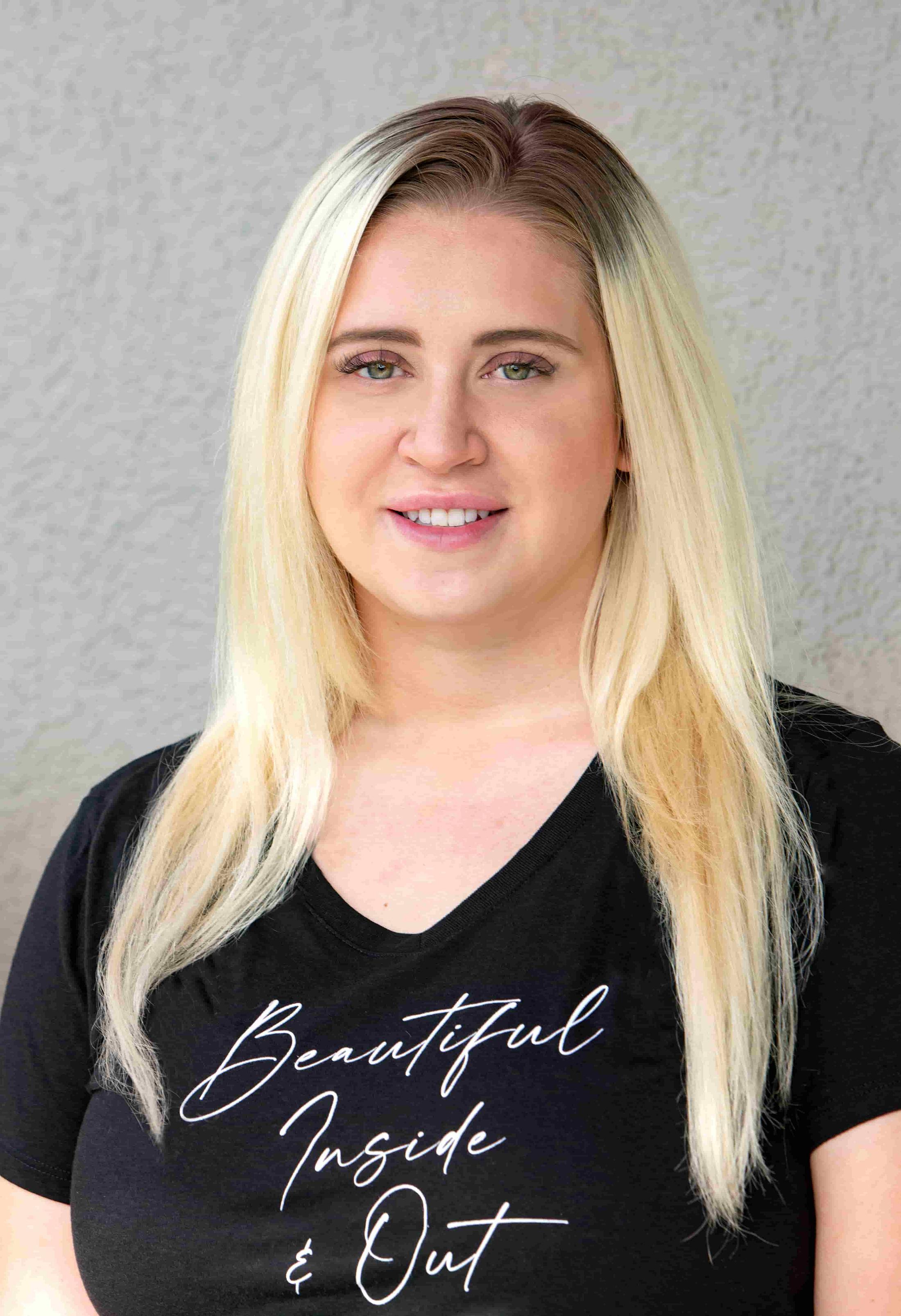 Veronica Esquivel, Esthetician