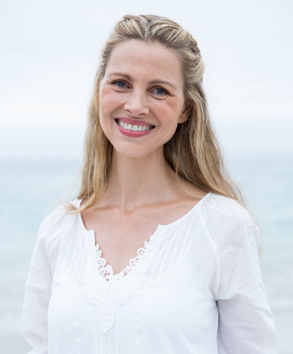 Petaluma skin resurfacing model with blonde hair